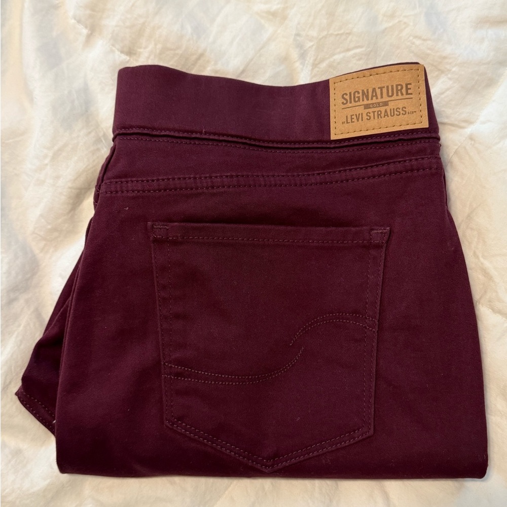 Levi's Women's Skinny Jeans - Burgundy 16L